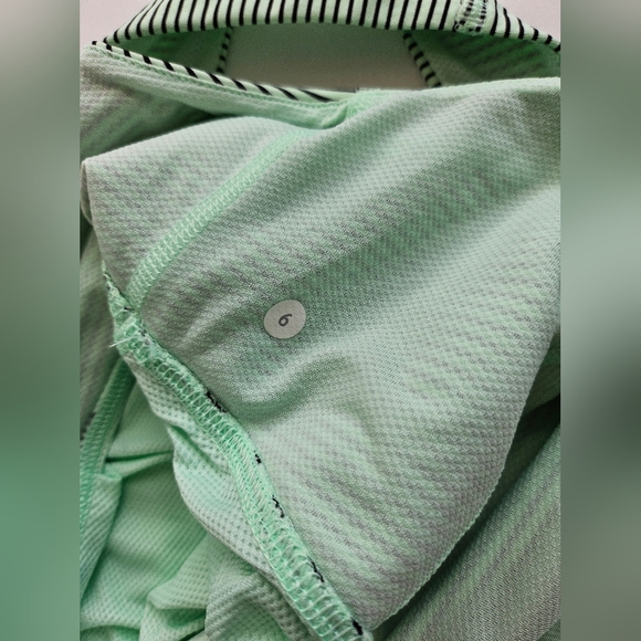 Lululemon Tank Top 6 Mint Green Black Stripe Drawstring Ruffle Bottom Seafoam - Picture 13 of 14
